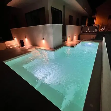 Private Pool Amazing Apartmant