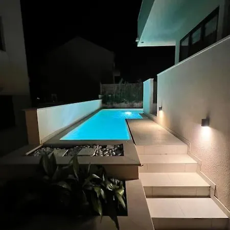 Private Pool Amazing Apartmant Cavtat